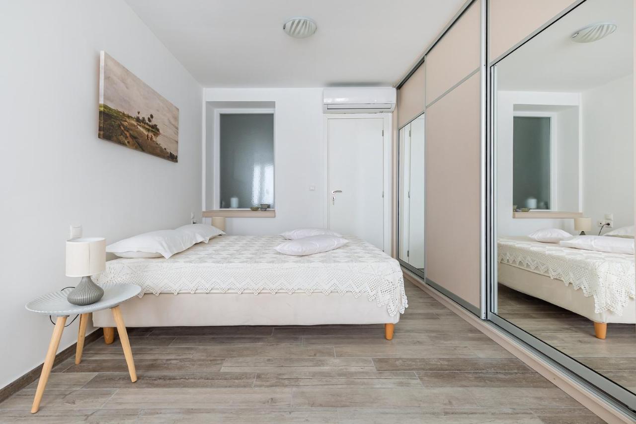 Syraino Apartment Skopelos Eksteriør billede