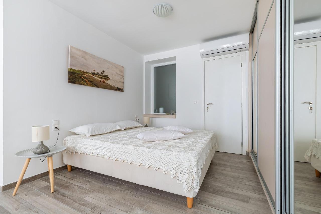 Syraino Apartment Skopelos Eksteriør billede